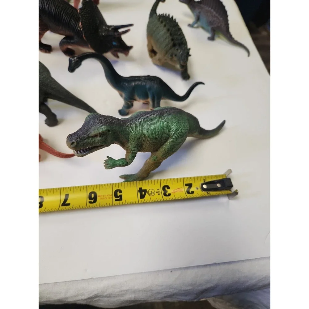Huge Collection Of Toy Dinosaurs Various Sizes Lot Of 10‎  Pre Owned